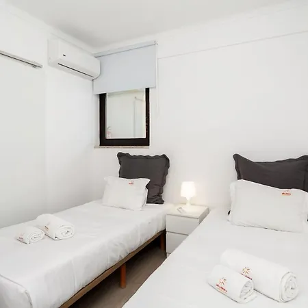 Elma By * 阿尔布费拉